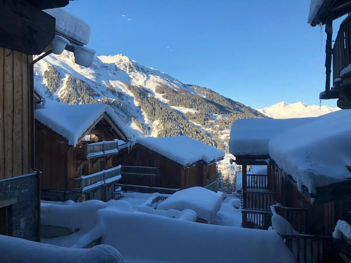 Black Diamond Sainte Foy Chalets 4*, Sainte-Foy-Tarentaise