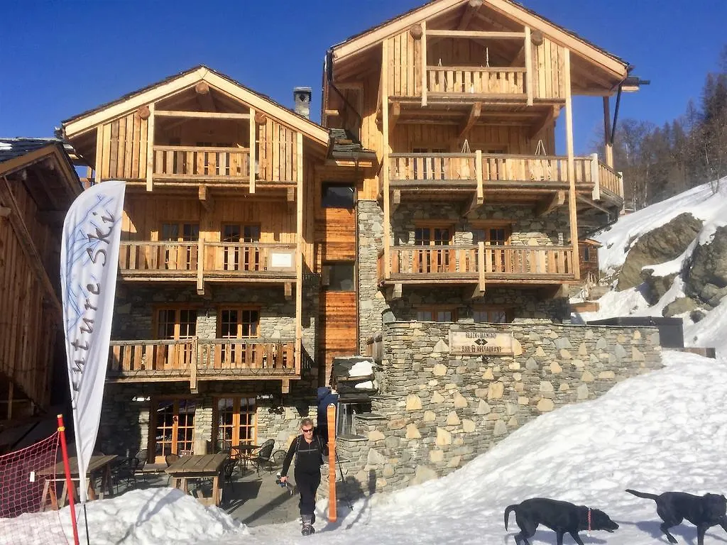 Hotel Black Diamond Sainte Foy Chalets