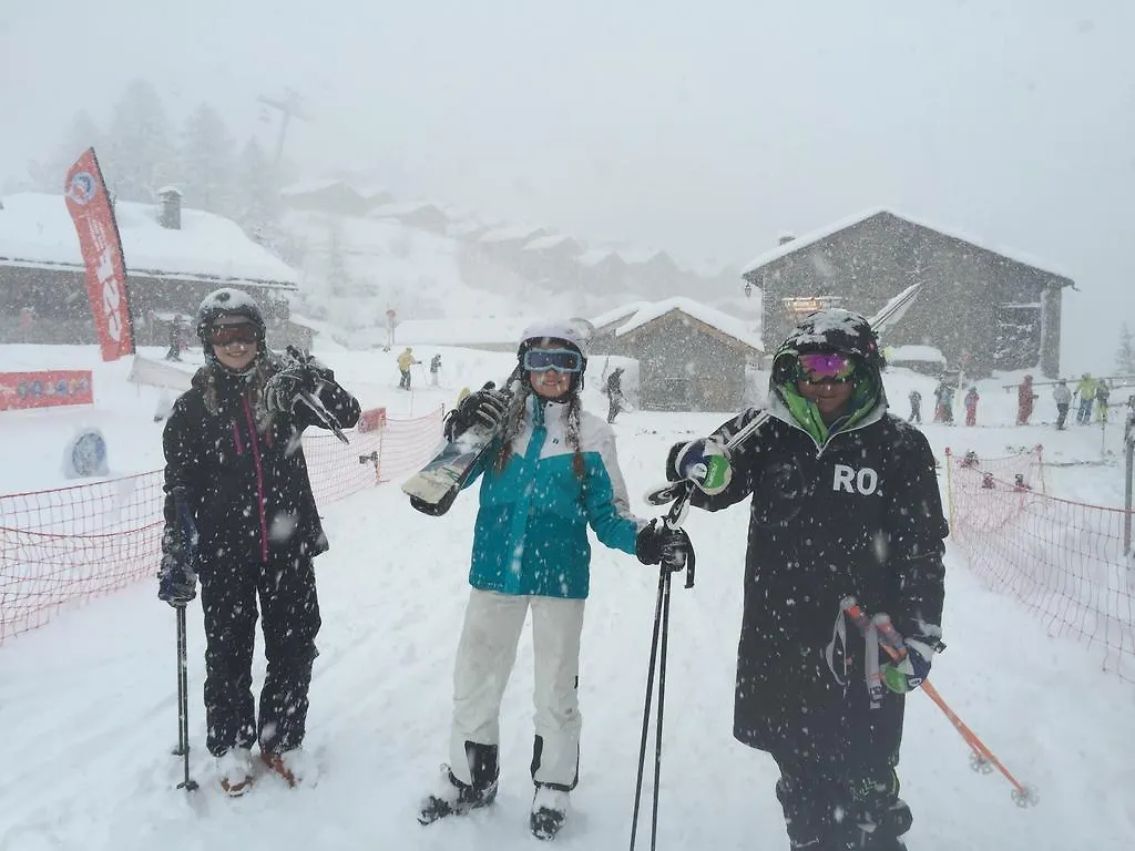 Black Diamond Sainte Foy Chalets 4*, Sainte-Foy-Tarentaise